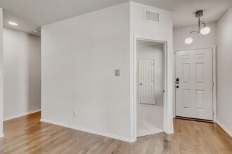 183 Eves Necklace Dr. in Buda, TX - Building Photo - Building Photo