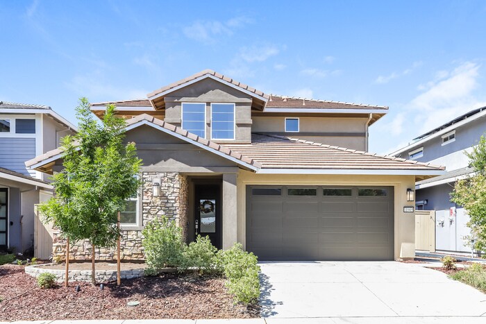 11905 Montron Wy in Rancho Cordova, CA - Building Photo