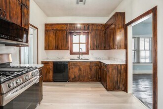 3309 Ursuline St in Galveston, TX - Building Photo - Building Photo