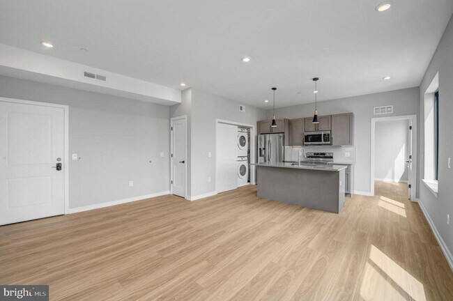 1205 S 15th St in Philadelphia, PA - Building Photo - Building Photo