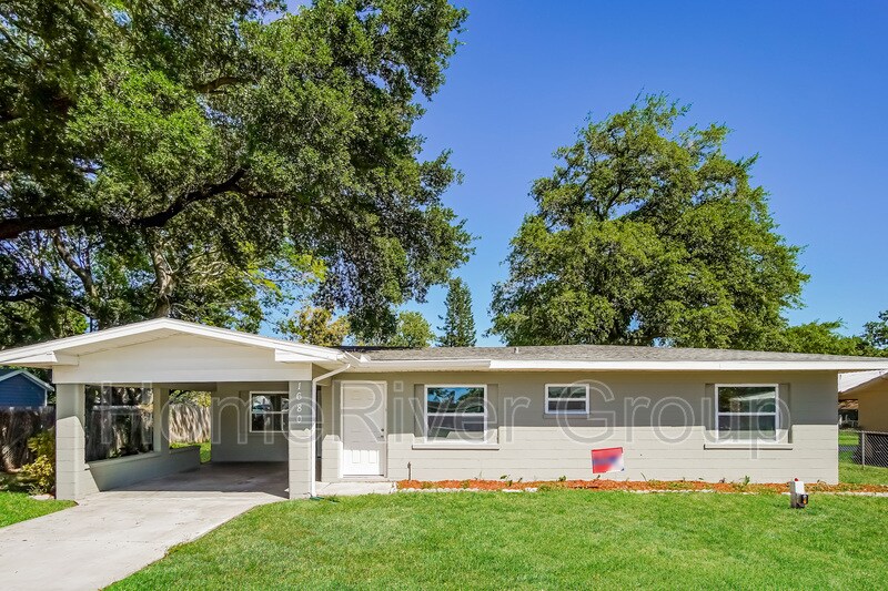 1680 32nd St NW in Winter Haven, FL - Building Photo