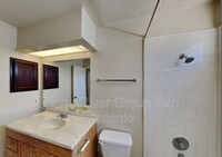 10601 Starcrest Dr photo'