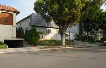 1152 San Rafael Ave in Glendale, CA - Building Photo - Building Photo