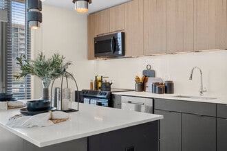 UrbA in Arlington, VA - Foto de edificio - Interior Photo
