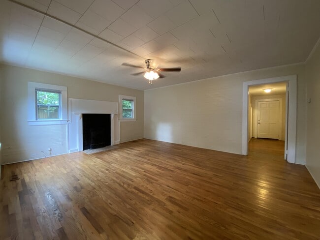 1807 House Ave in Durham, NC - Building Photo - Building Photo