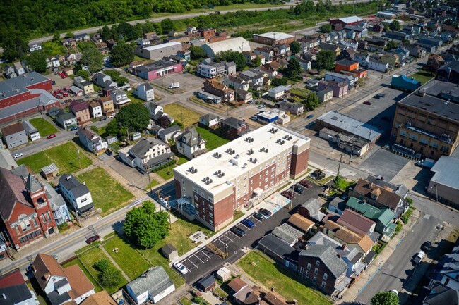 Owens Greene in Wheeling, WV - Foto de edificio - Building Photo