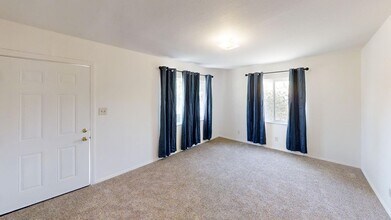 523 S Hargrave St in Banning, CA - Building Photo - Building Photo