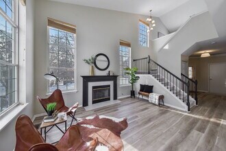1848 Lucylle Ct in St. Charles, IL - Building Photo - Building Photo