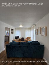 1870 SE 3rd St in Lincoln City, OR - Foto de edificio - Building Photo