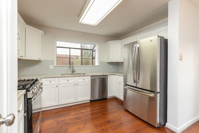 3223 Golden Willow Dr in Houston, TX - Building Photo - Building Photo