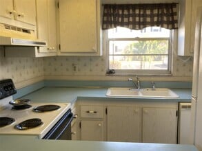 202 47th Ave Dr W in Bradenton, FL - Building Photo - Building Photo