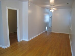 1141 W Addison St in Chicago, IL - Building Photo - Building Photo