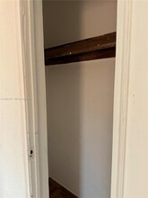 825 Alton Rd in Miami Beach, FL - Foto de edificio - Building Photo