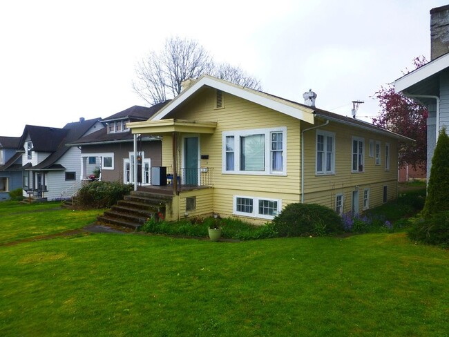 1106 High St in Bellingham, WA - Building Photo - Building Photo