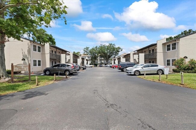525 S Lincoln Ave in Tampa, FL - Building Photo - Building Photo