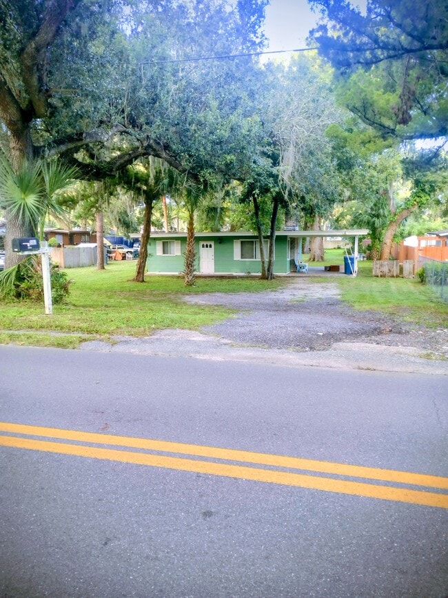 1503 Old Kings Rd in Daytona Beach, FL - Building Photo - Building Photo