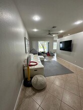 2125 SW Cape Cod Dr in Port St. Lucie, FL - Building Photo - Building Photo