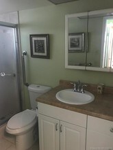 1001 NE 14th Ave-Unit -103 in Hallandale Beach, FL - Building Photo - Building Photo