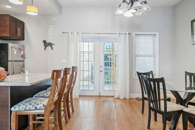 100 Old Harbor St, Unit 1