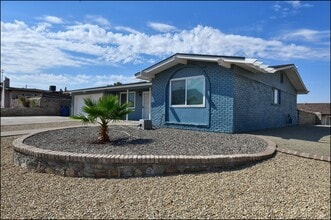 233 Vista Bonita St in El Paso, TX - Building Photo - Building Photo