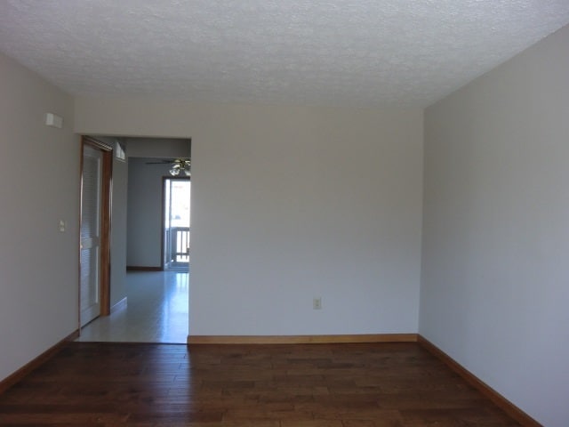 205 Sandridge Dr, Unit 205 in Collinsville, IL - Building Photo - Building Photo