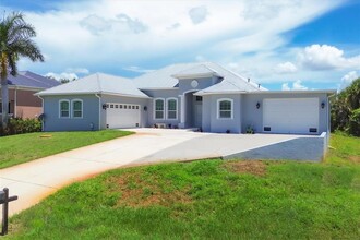 50 Barracuda Dr in Placida, FL - Building Photo - Building Photo