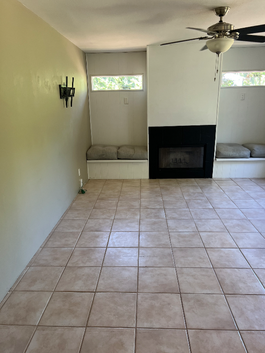 2134 Valley View Blvd in El Cajon, CA - Building Photo