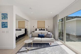 945 N Buttonwillow Cir in Palm Springs, CA - Building Photo - Building Photo