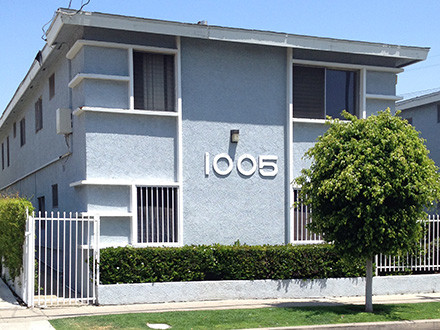 1001-1005 W. G St. in Wilmington, CA - Foto de edificio - Building Photo
