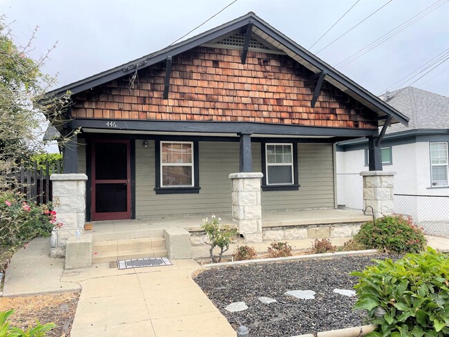 property at 444-446 W 15th St