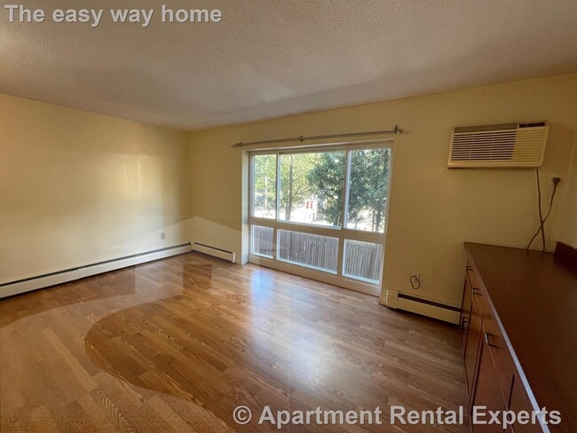 2595 Massachusetts Ave in Cambridge, MA - Building Photo - Building Photo