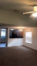 1102 Creek St in Copperas Cove, TX - Building Photo - Building Photo