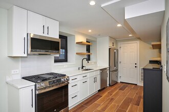 5200 N Winthrop Ave in Chicago, IL - Building Photo - Building Photo