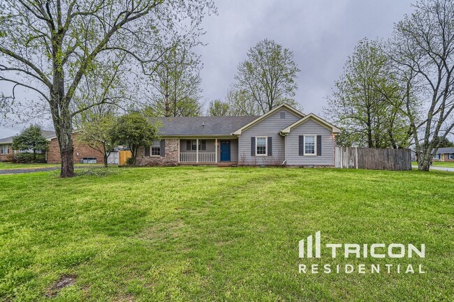 100 Yorkside Pl in Hendersonville, TN - Building Photo - Building Photo