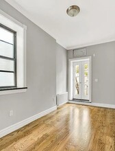 450 W 50th St in New York, NY - Building Photo - Building Photo