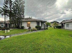 14572 Laguna Beach Cir in Orlando, FL - Building Photo