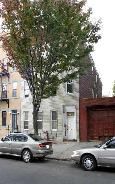 161 Macdougal St in Brooklyn, NY - Building Photo - Building Photo