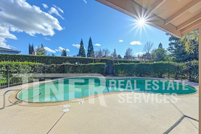 7711 Juan Way in Fair Oaks, CA - Building Photo - Building Photo