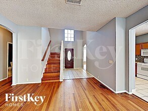 7885 Parkmount Ct in Fort Worth, TX - Building Photo - Building Photo