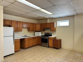 906 South St, Unit 2 in Peekskill, NY - Building Photo - Building Photo