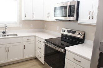 3908 High Pointe Dr in Newburgh, IN - Building Photo - Building Photo