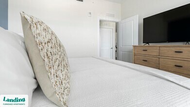 870 SE 47th Terrace, Unit 374 in Cape Coral, FL - Building Photo - Building Photo