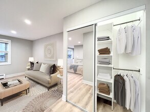 530 W Aldine, Unit 17 in Chicago, IL - Building Photo - Building Photo