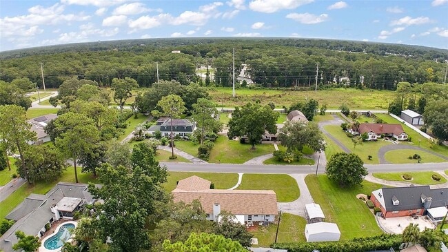 1862 NE 40th Ct in Ocala, FL - Foto de edificio - Building Photo