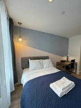 308 E 52nd St in New York, NY - Foto de edificio - Building Photo