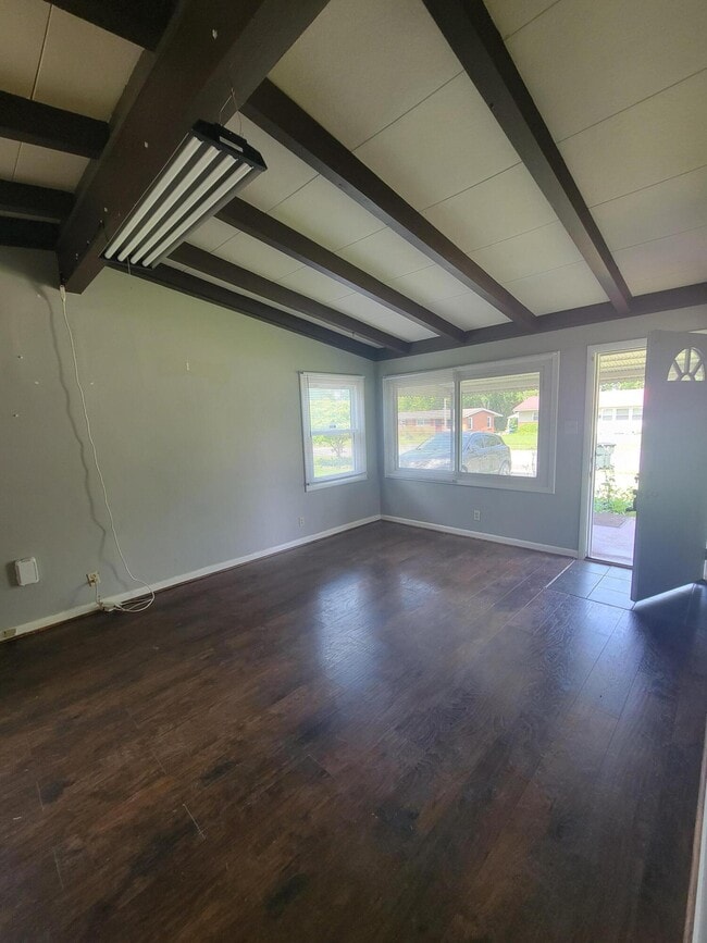 1550 Bluebird Ln in Lexington, KY - Building Photo - Building Photo
