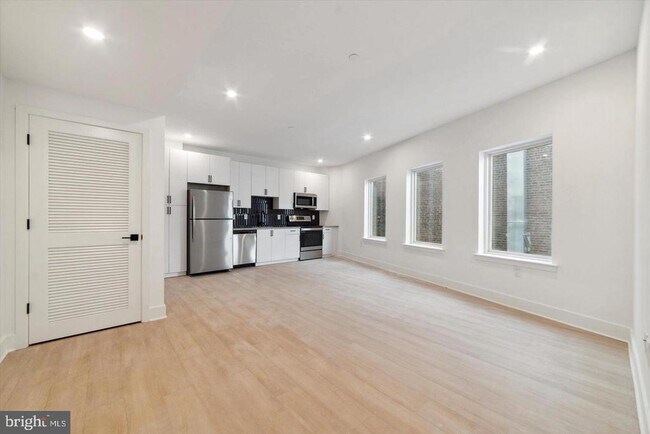 property at 1643 N 2nd St