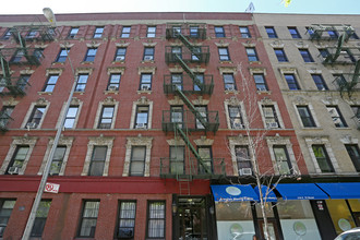 314-326 E 78th St in New York, NY - Building Photo - Building Photo