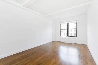 212 W 91st St in New York, NY - Building Photo - Building Photo
