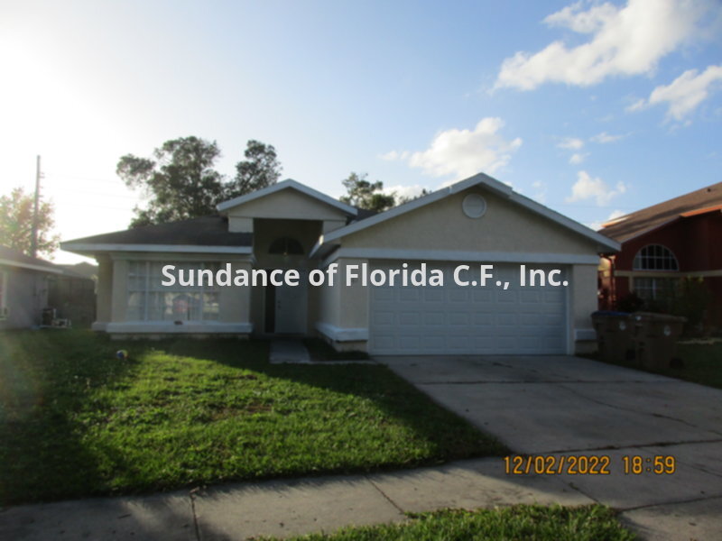 181 Hidden Springs Cir in Kissimmee, FL - Foto de edificio